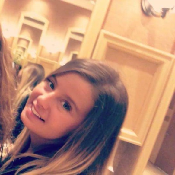 Meet your Posher, Lexus - Picture 1 of 1